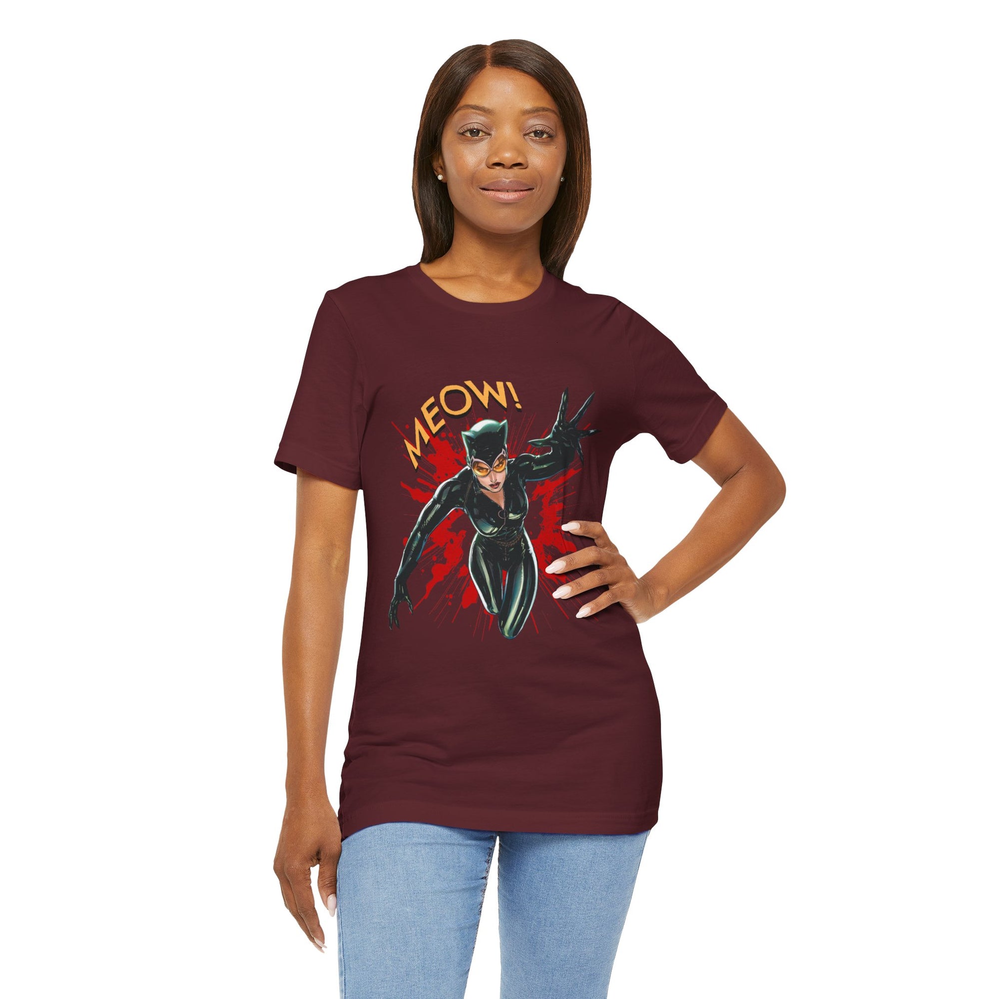 Catwoman T-Shirt - Unisex Tee - DC Comics