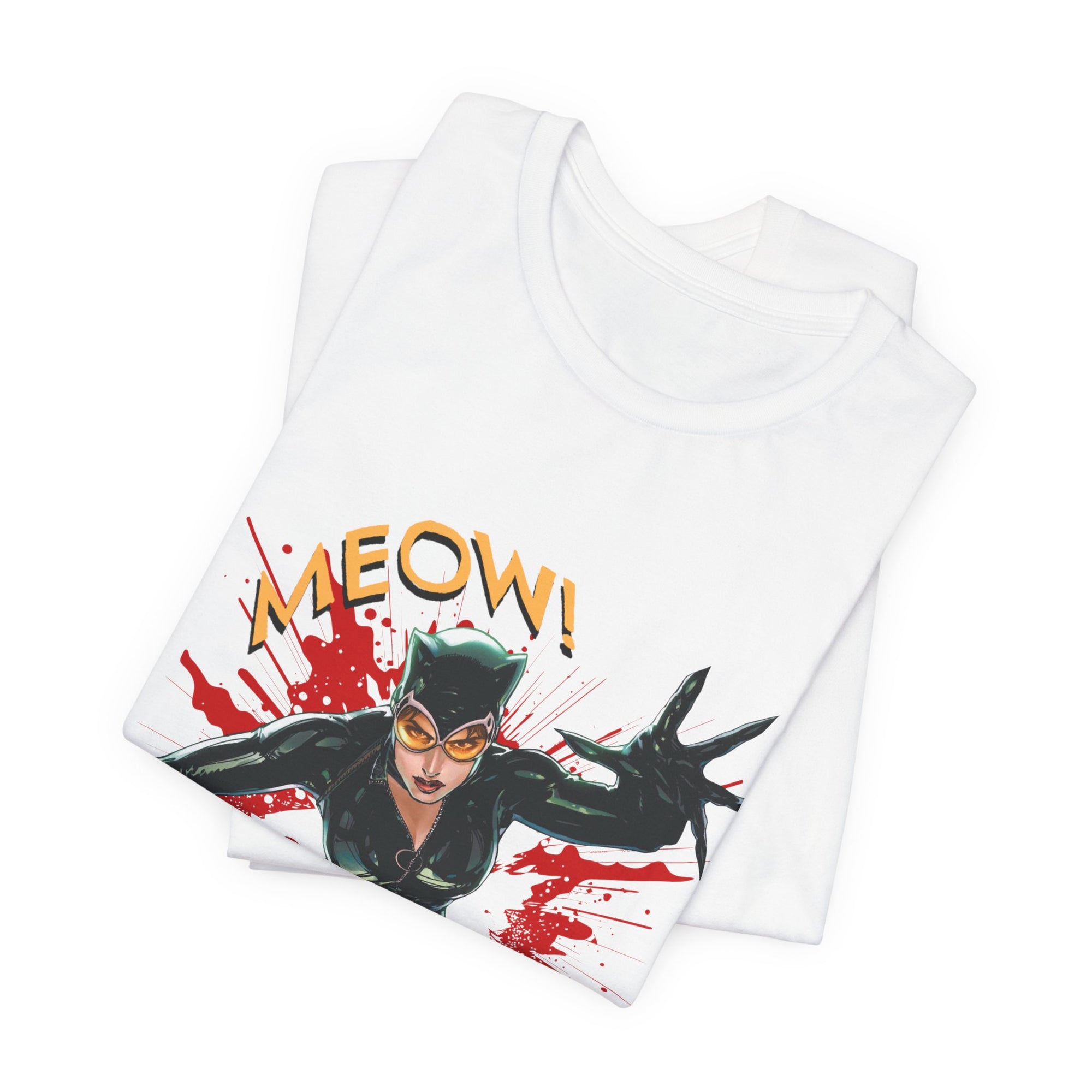 Catwoman T-Shirt - Unisex Tee - DC Comics