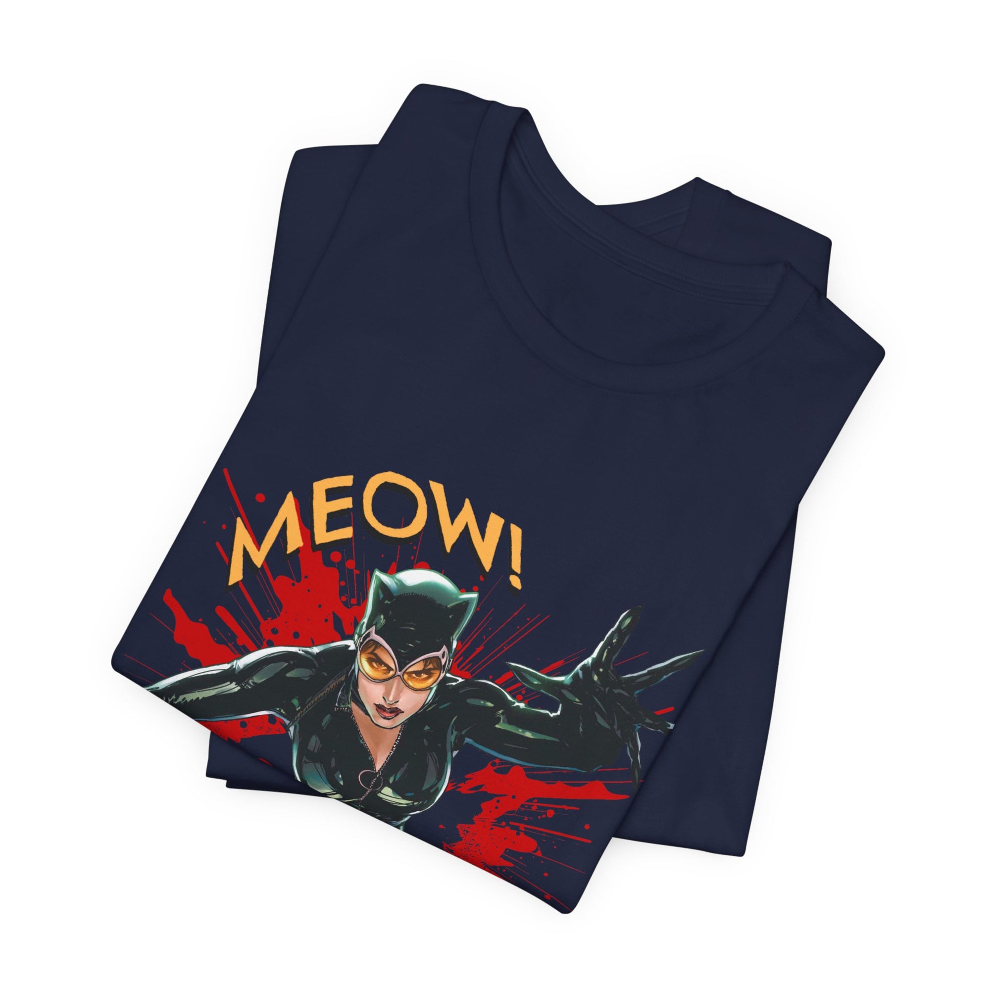 Catwoman T-Shirt - Unisex Tee - DC Comics