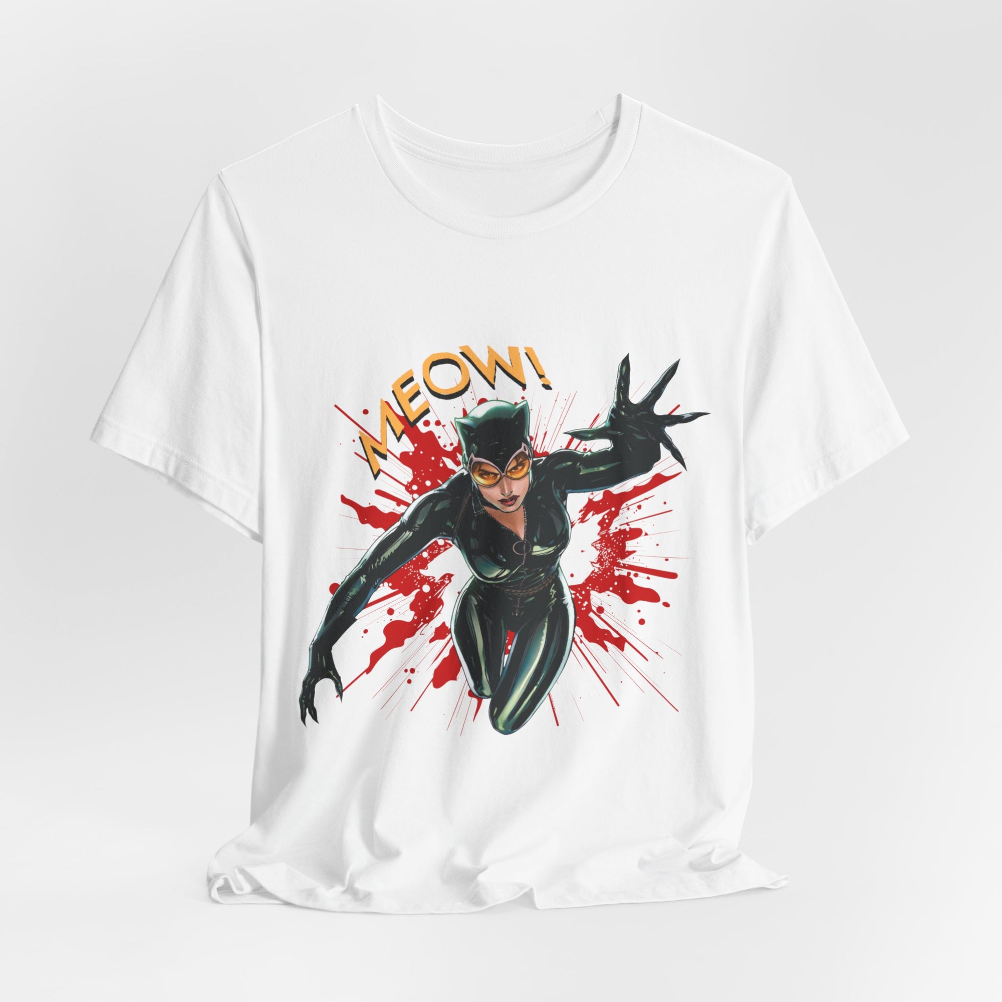 Catwoman T-Shirt - Unisex Tee - DC Comics