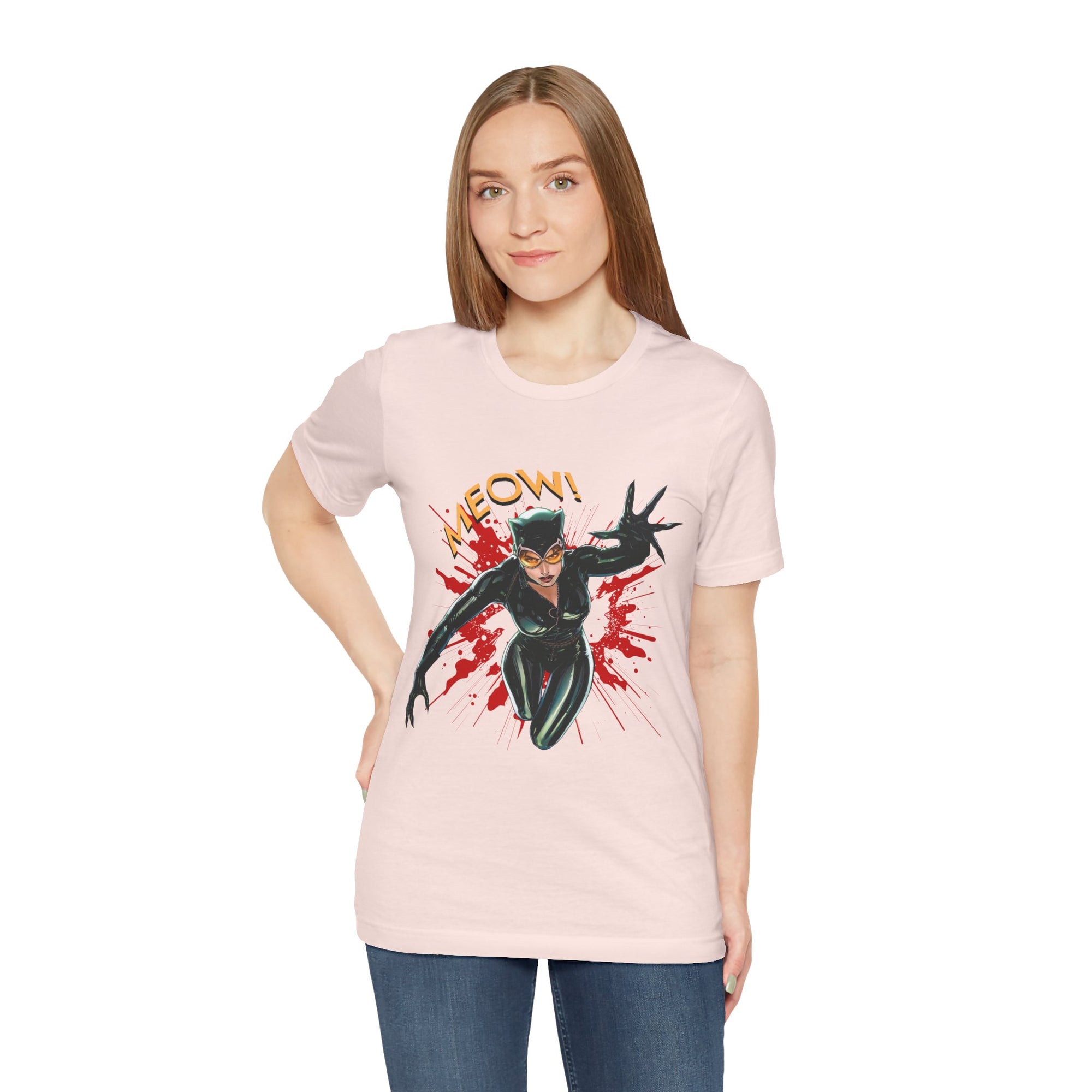 Catwoman T-Shirt - Unisex Tee - DC Comics