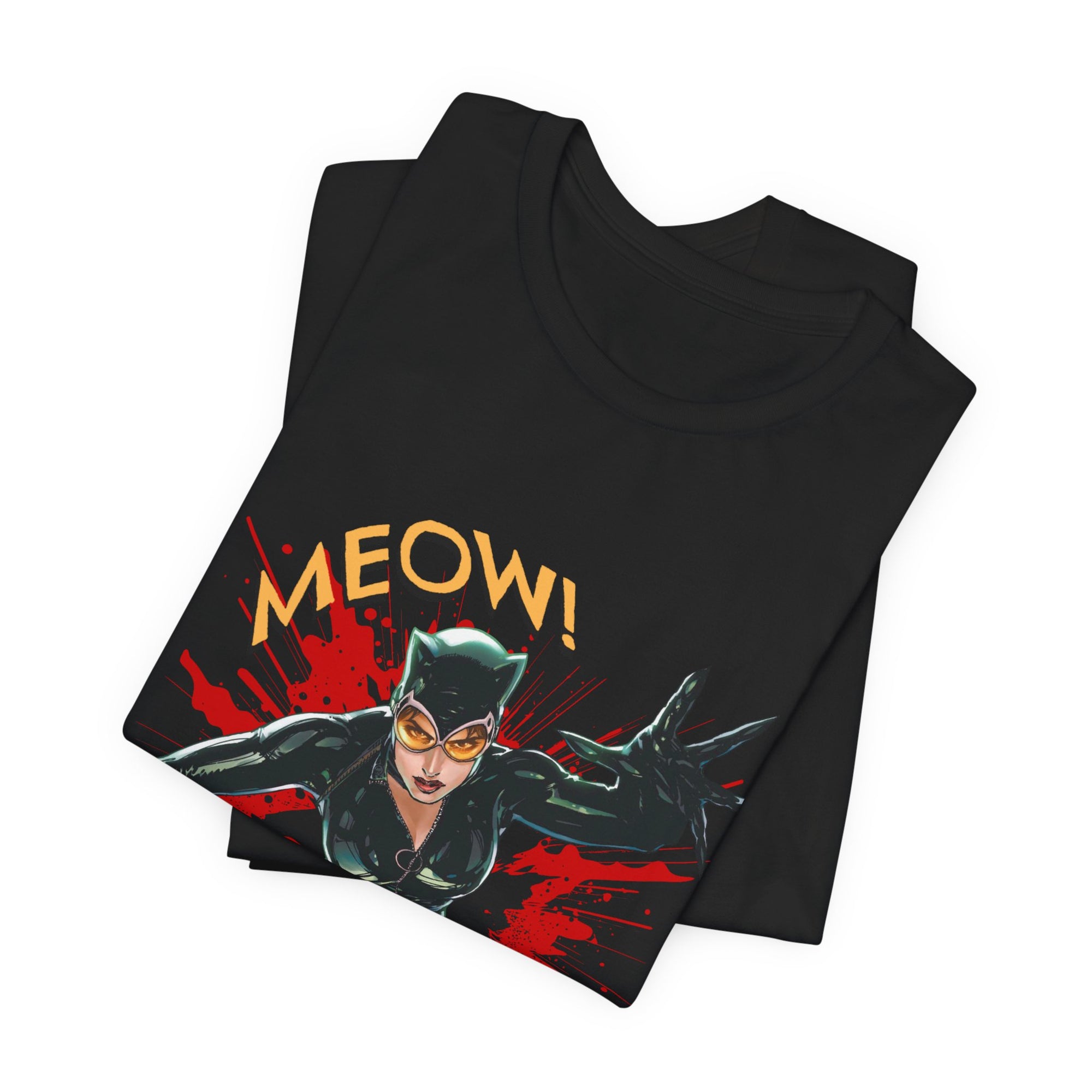 Catwoman T-Shirt - Unisex Tee - DC Comics