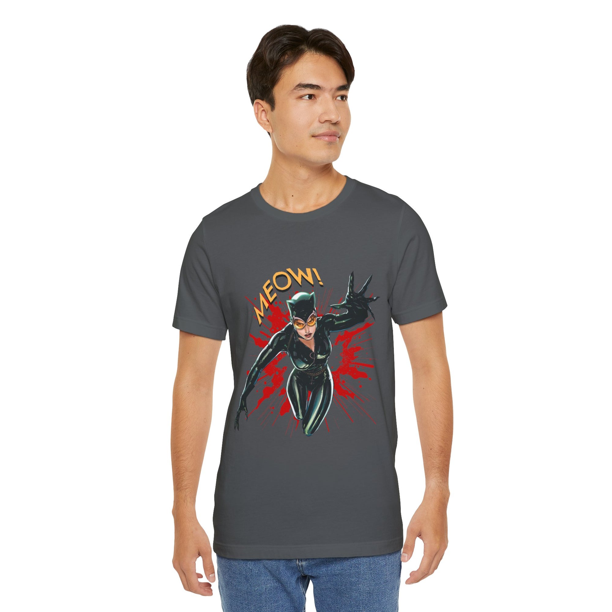 Catwoman T-Shirt - Unisex Tee - DC Comics