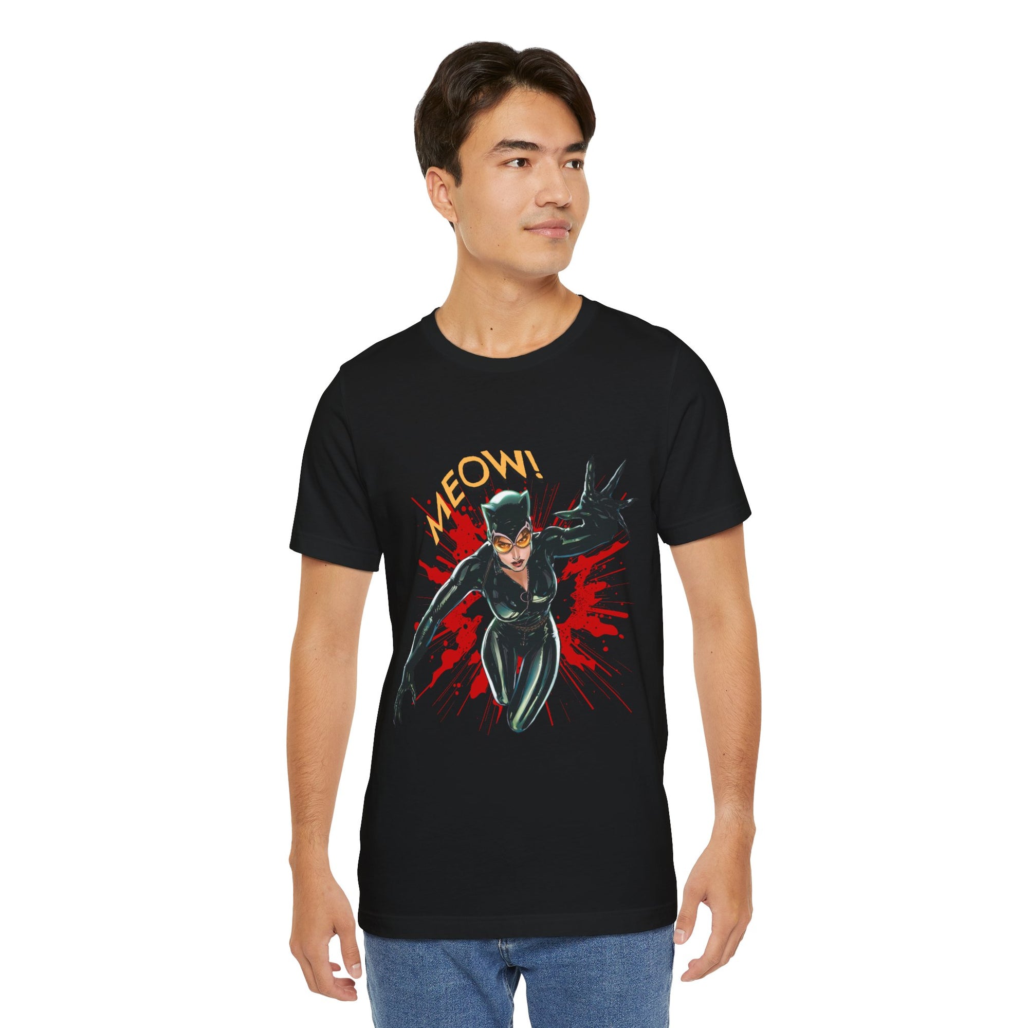 Catwoman T-Shirt - Unisex Tee - DC Comics