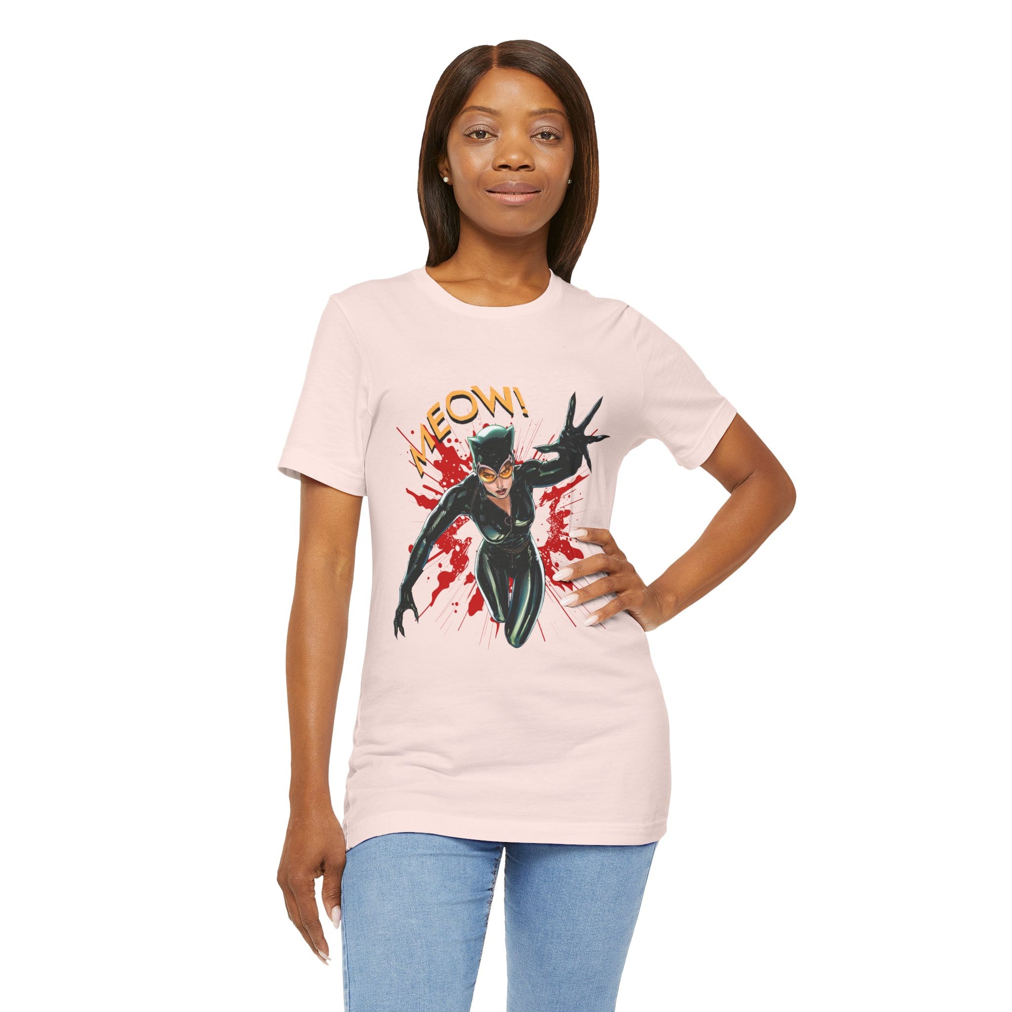 Catwoman T-Shirt - Unisex Tee - DC Comics