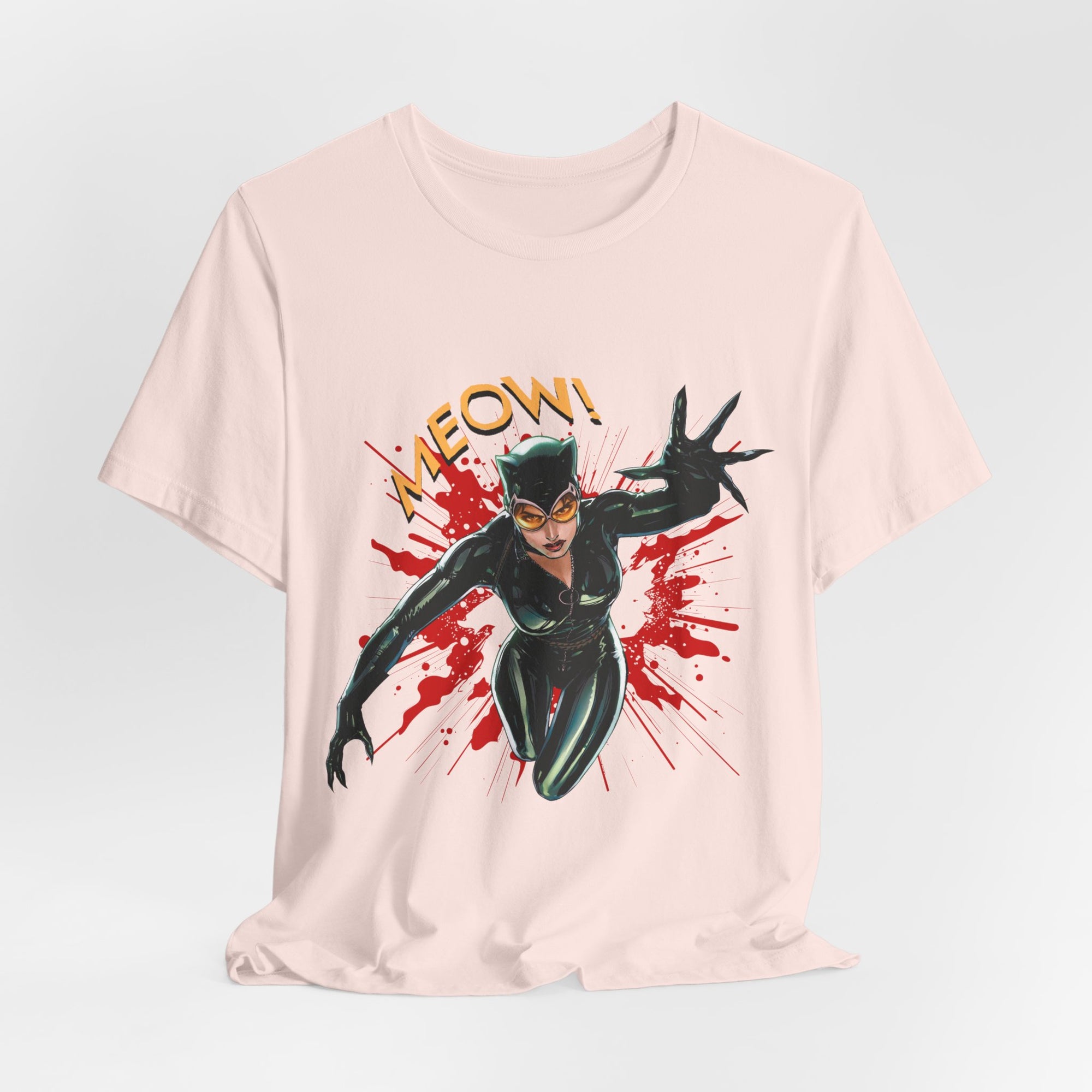 Catwoman T-Shirt - Unisex Tee - DC Comics